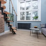 Erasmus Student - Old Town Apartment