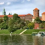 Erasmus Student - Old Town