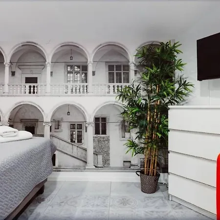 Апартаменты Erasmus Student - Old Town *