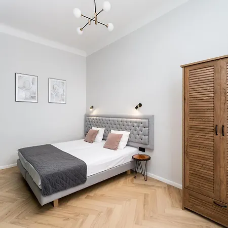 Erasmus Student - Old Town アパート *