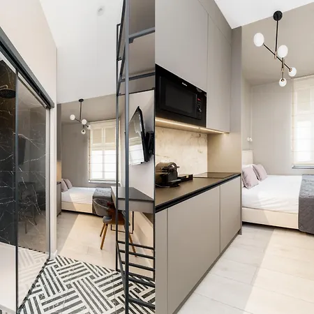 Erasmus Student - Old Town *