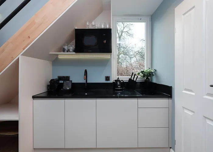 Erasmus Student - Old Town