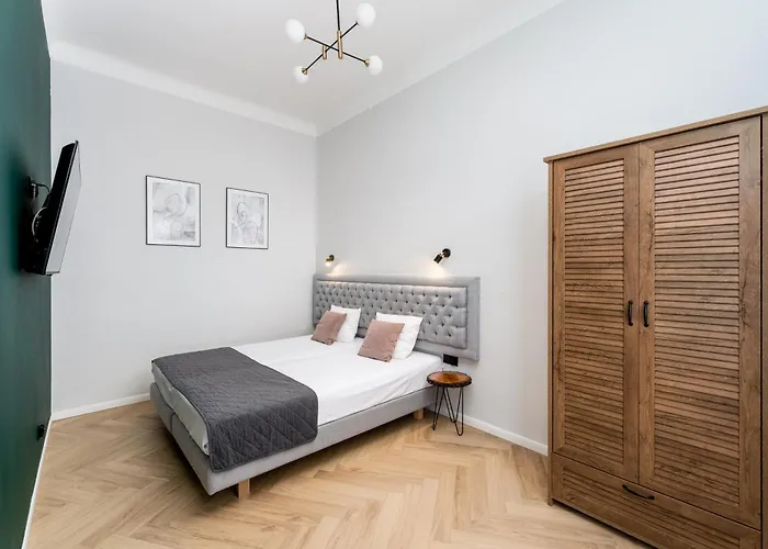 Erasmus Student - Old Town Daire *